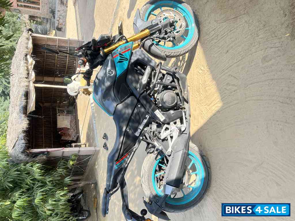 Pastel Dark Gra Yamaha MT-15 BS6