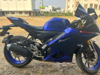 Blue Yamaha R15 V4