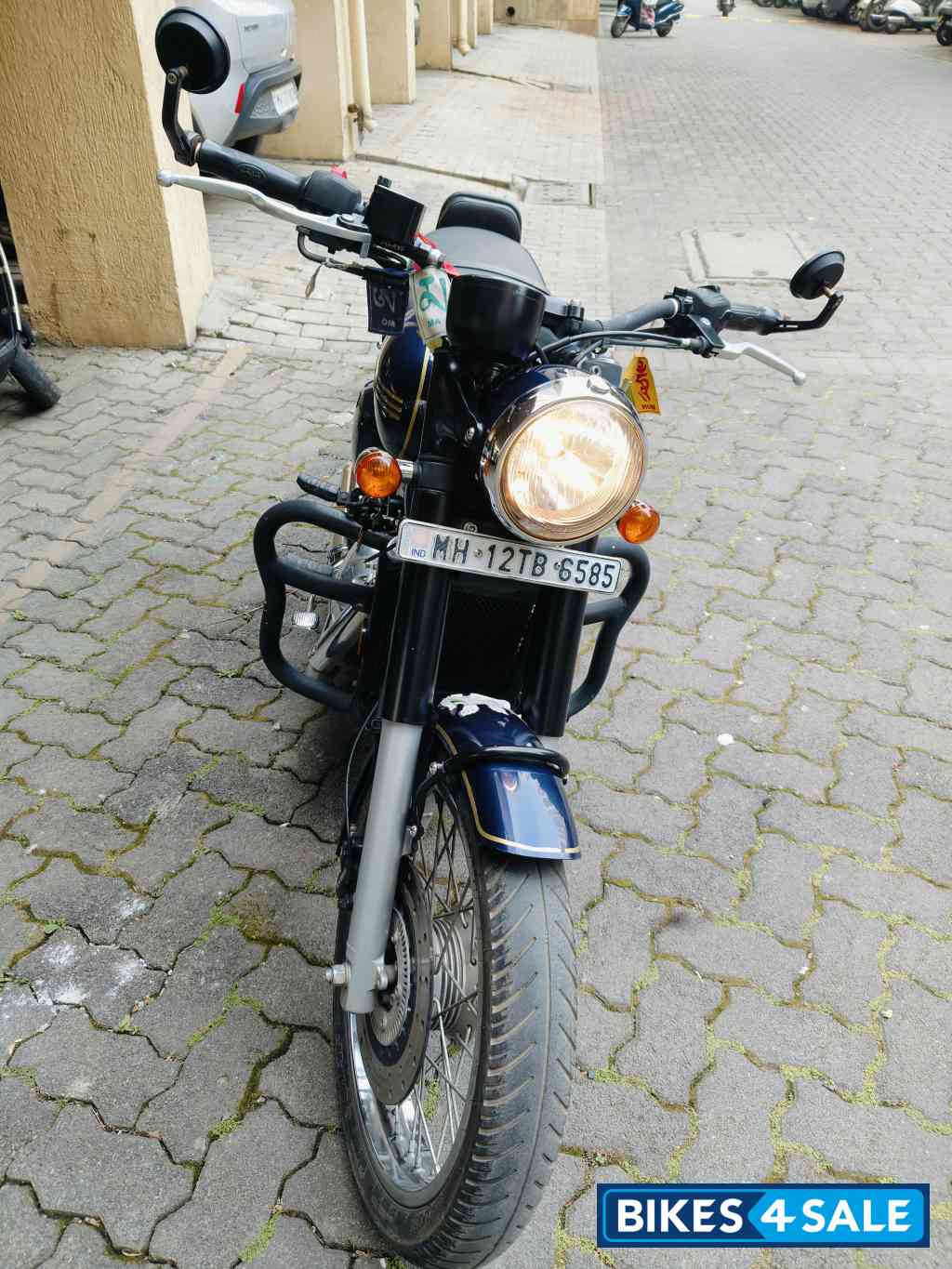 Jawa forty two BS6