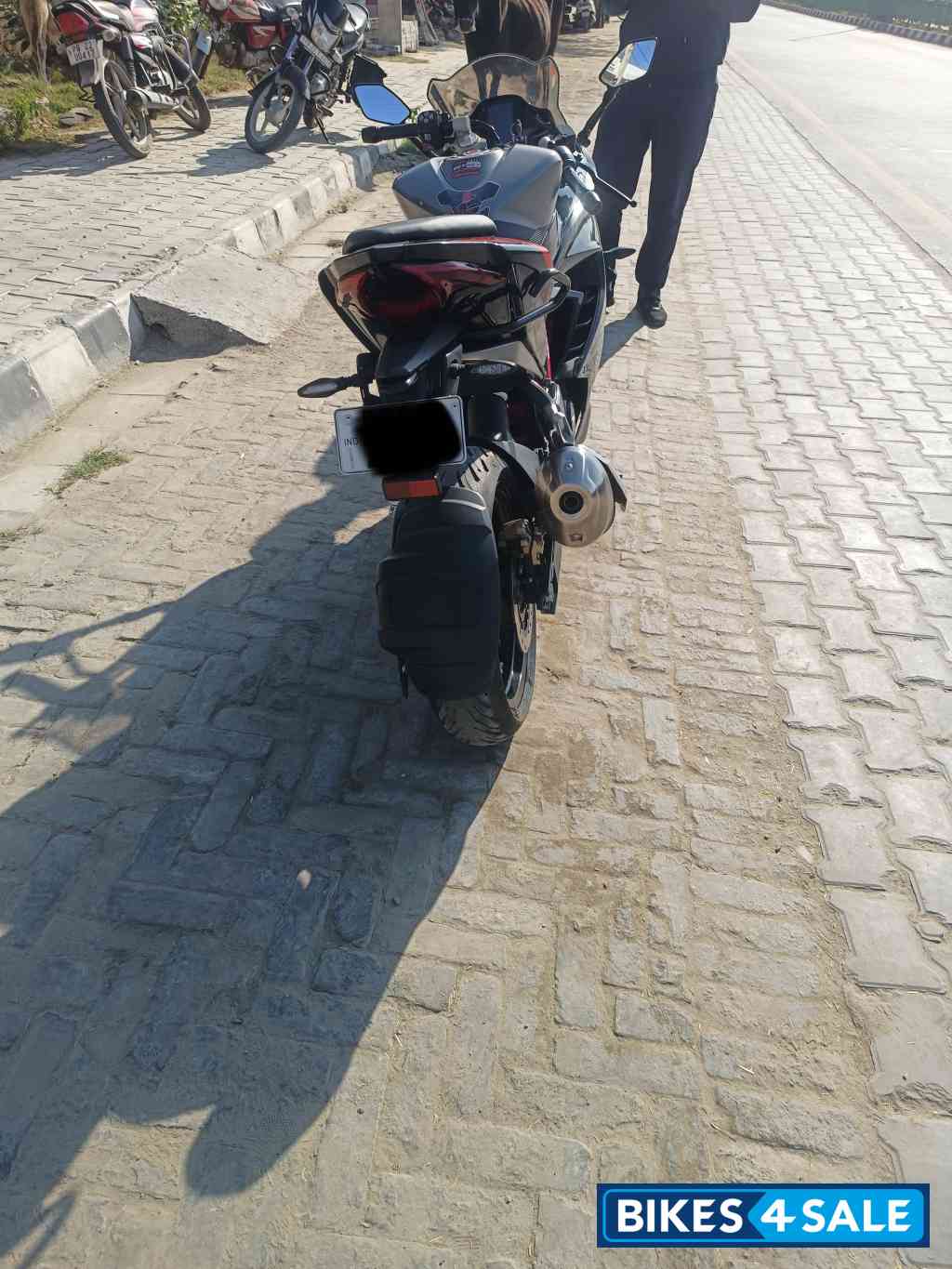 Black TVS Apache RR 310