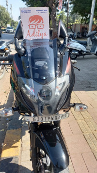 Bajaj Pulsar 220F