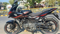 Bajaj Pulsar 220F