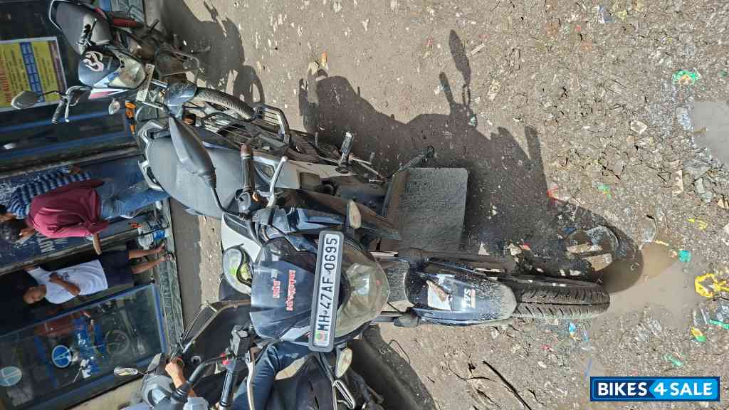 TVS Apache RTR 160 4V