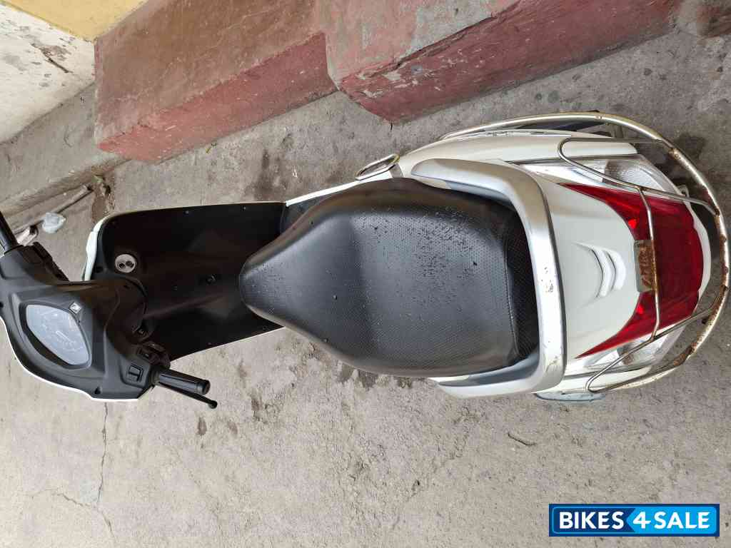 White Honda Activa