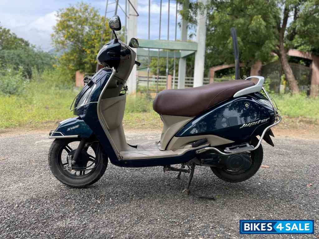 TVS Jupiter Grande