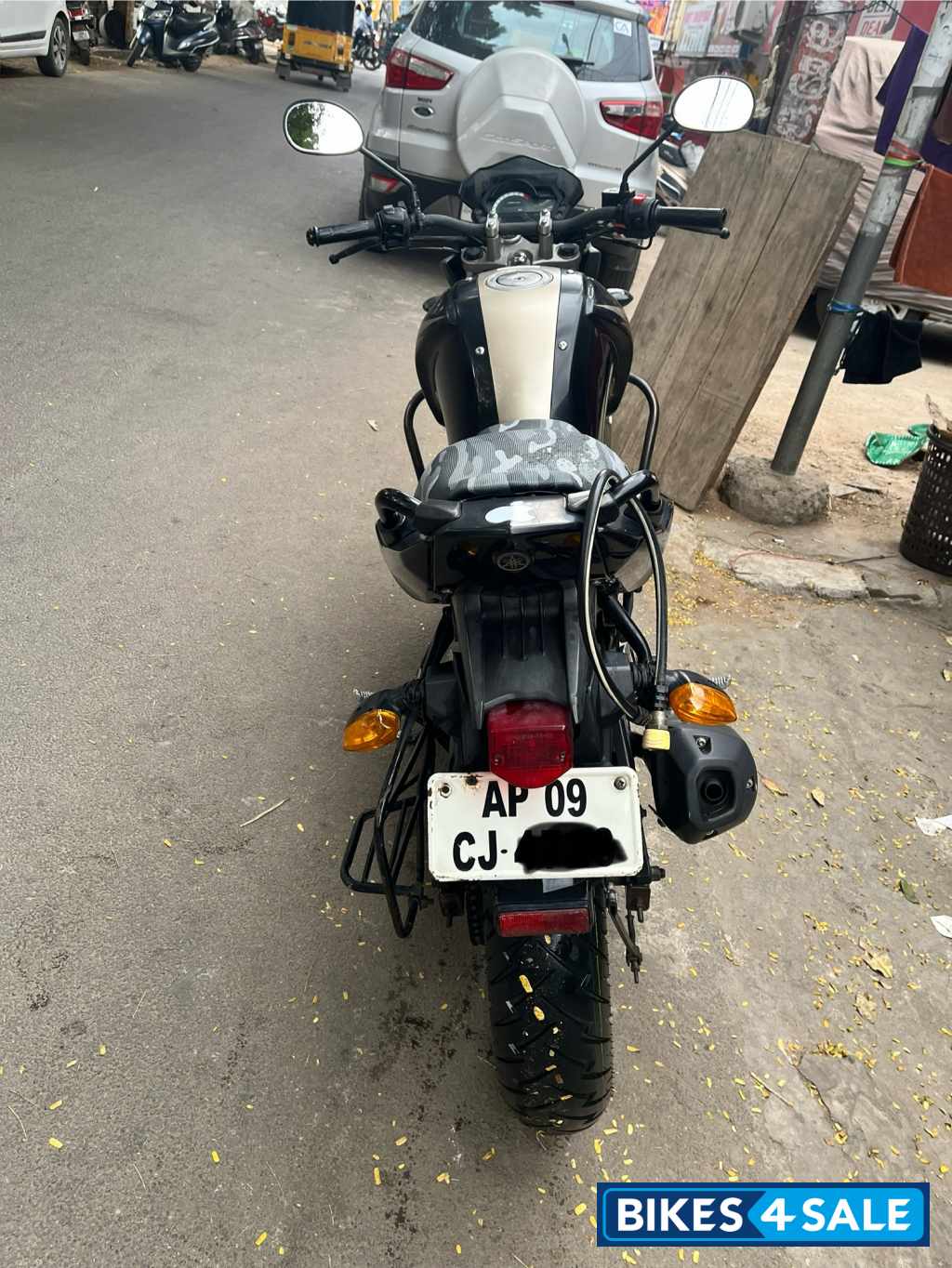 Black Gold Yamaha FZ-S