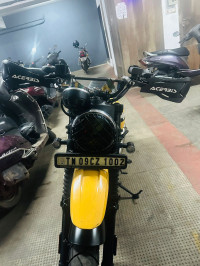 Yezdi Scrambler Single Tone