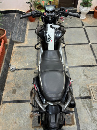Black TVS Apache RTR 160 4V