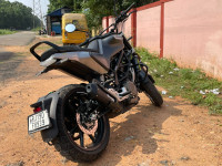 Husqvarna Svartpilen 250 2022