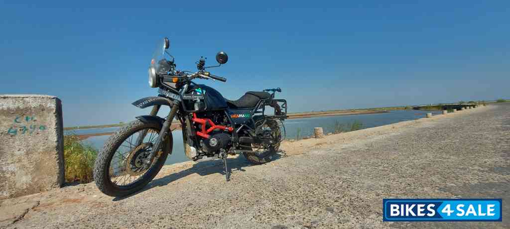 Black Royal Enfield Himalayan