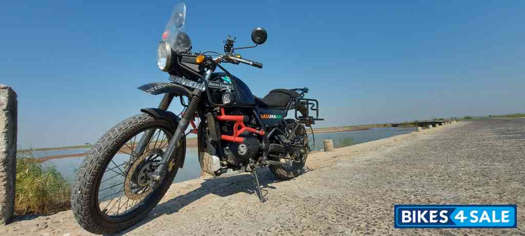 Black Royal Enfield Himalayan