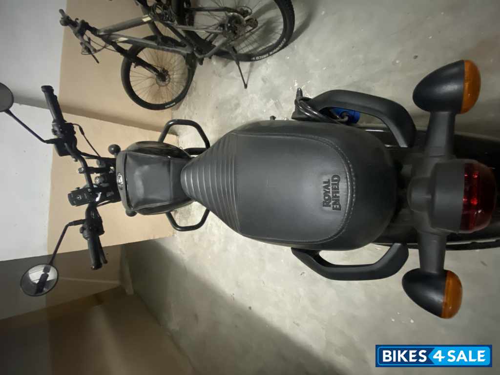 Royal Enfield Hunter 350 Retro