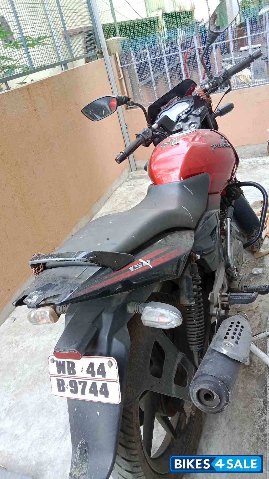 Bajaj Pulsar 150