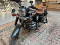 Royal Enfield Bullet Standard 500