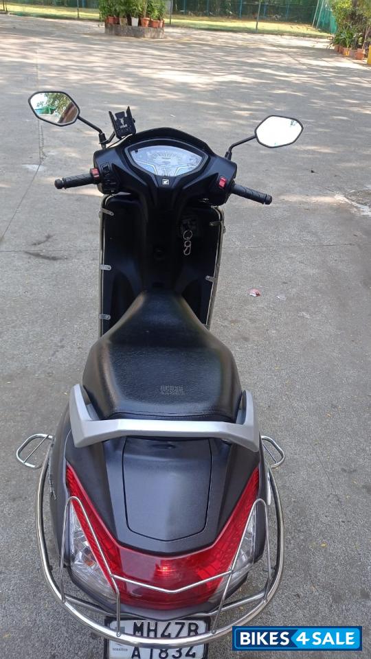 Grey Honda Activa 6G Dlx