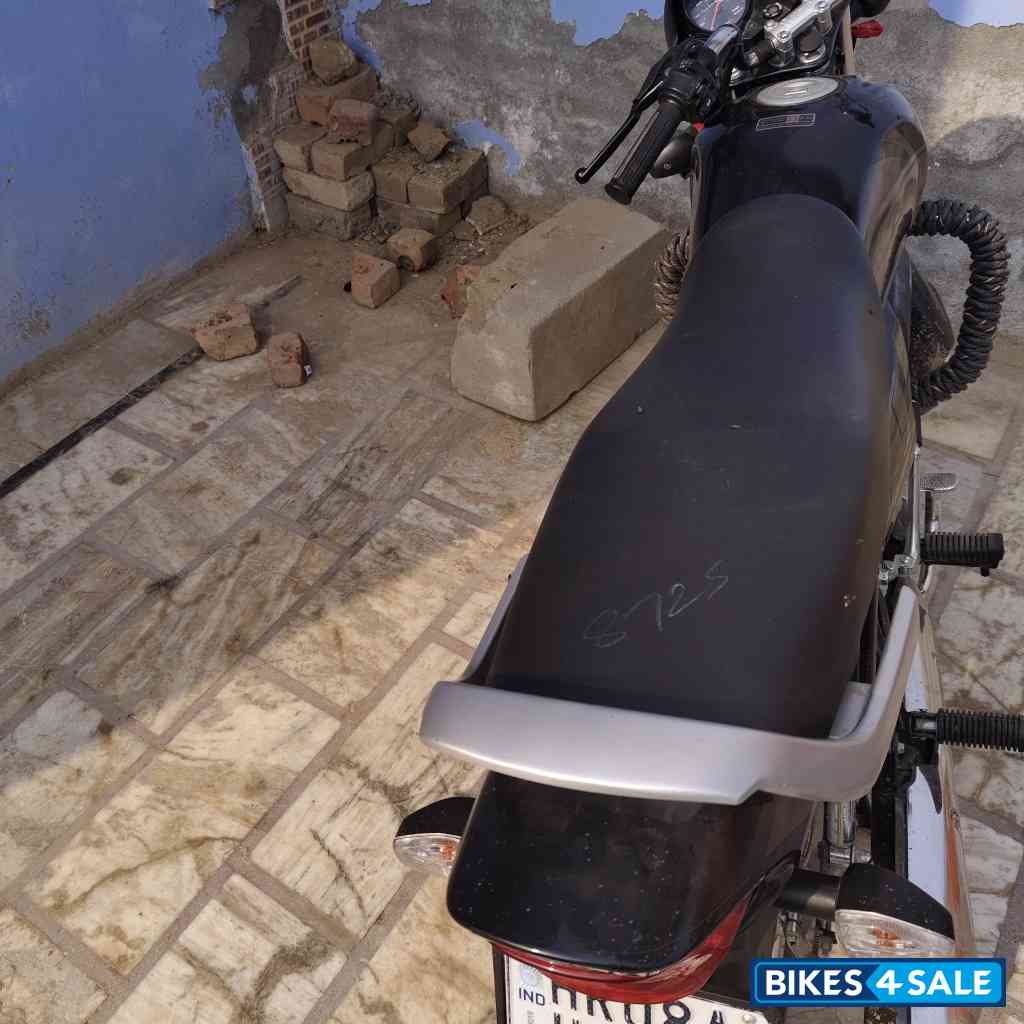 Black Grey Hero HF Deluxe BS6