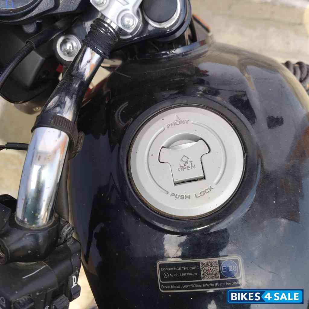 Black Grey Hero HF Deluxe BS6