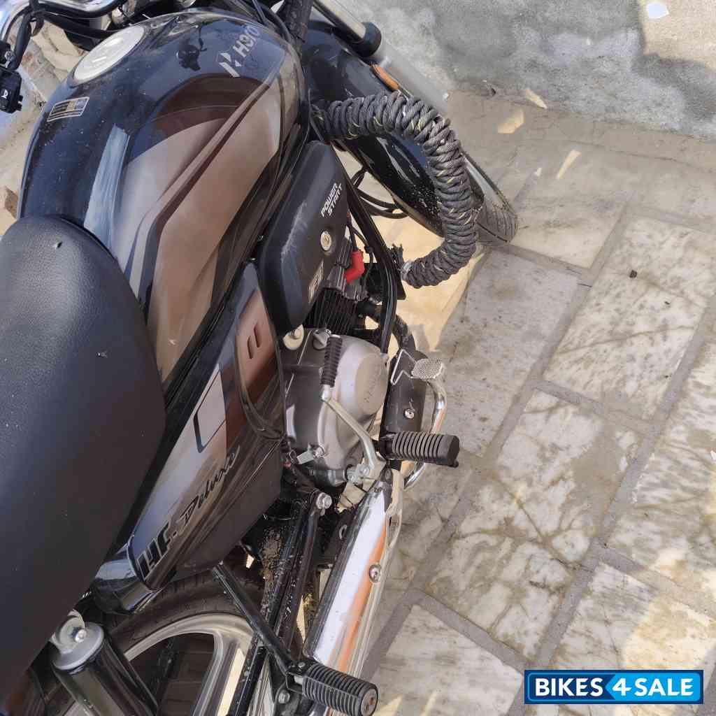 Black Grey Hero HF Deluxe BS6