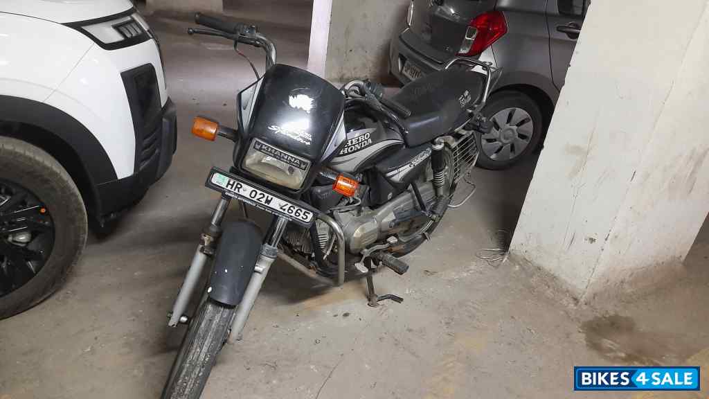 Black Hero Splendor Plus