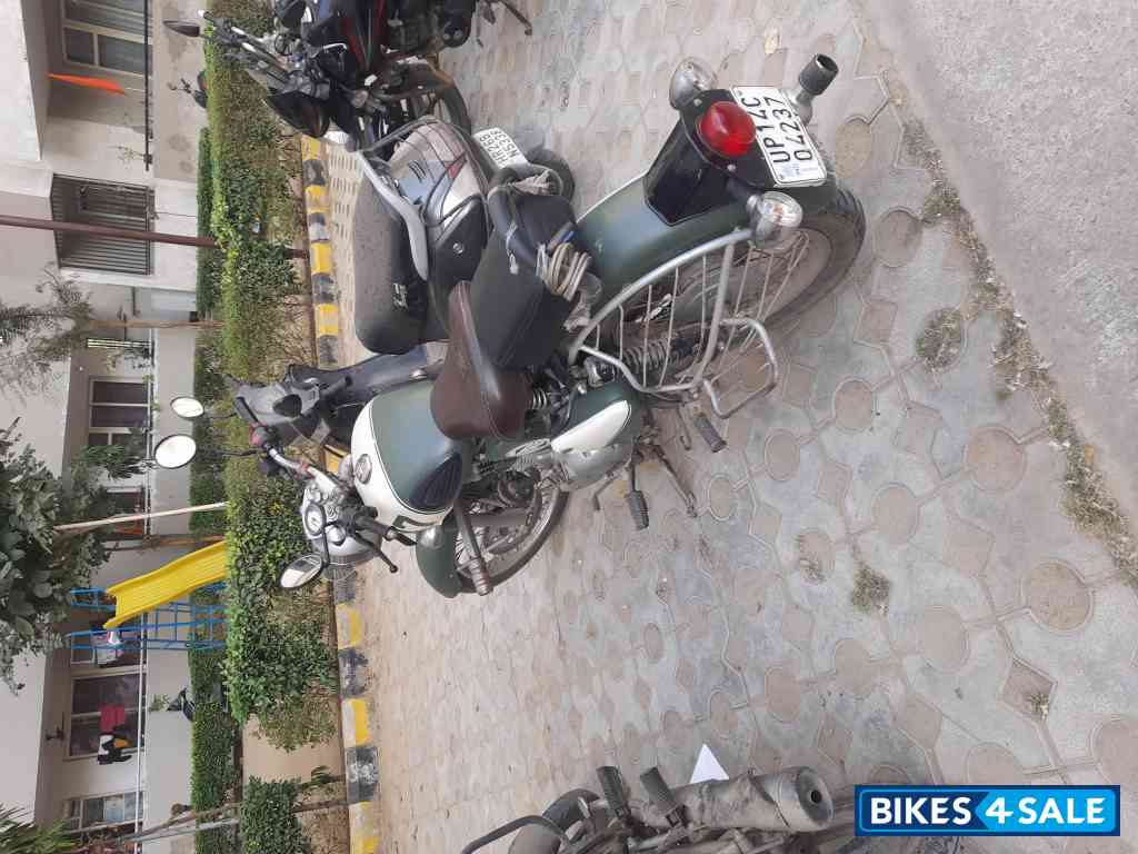 Grey Royal Enfield Classic 350