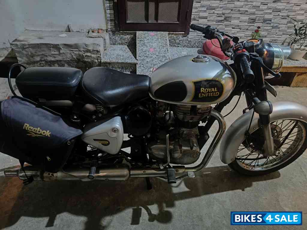 Royal Enfield Classic 350