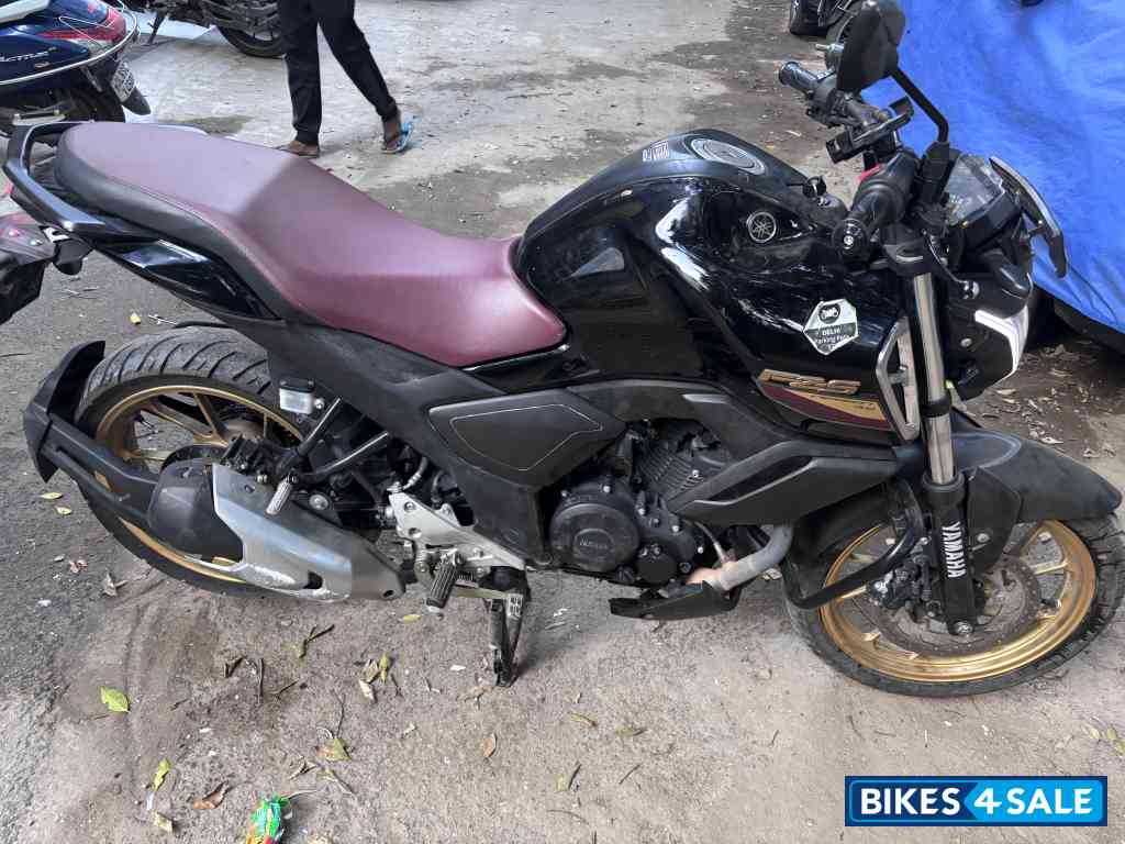 Yamaha FZ-S FI Ver 4.0