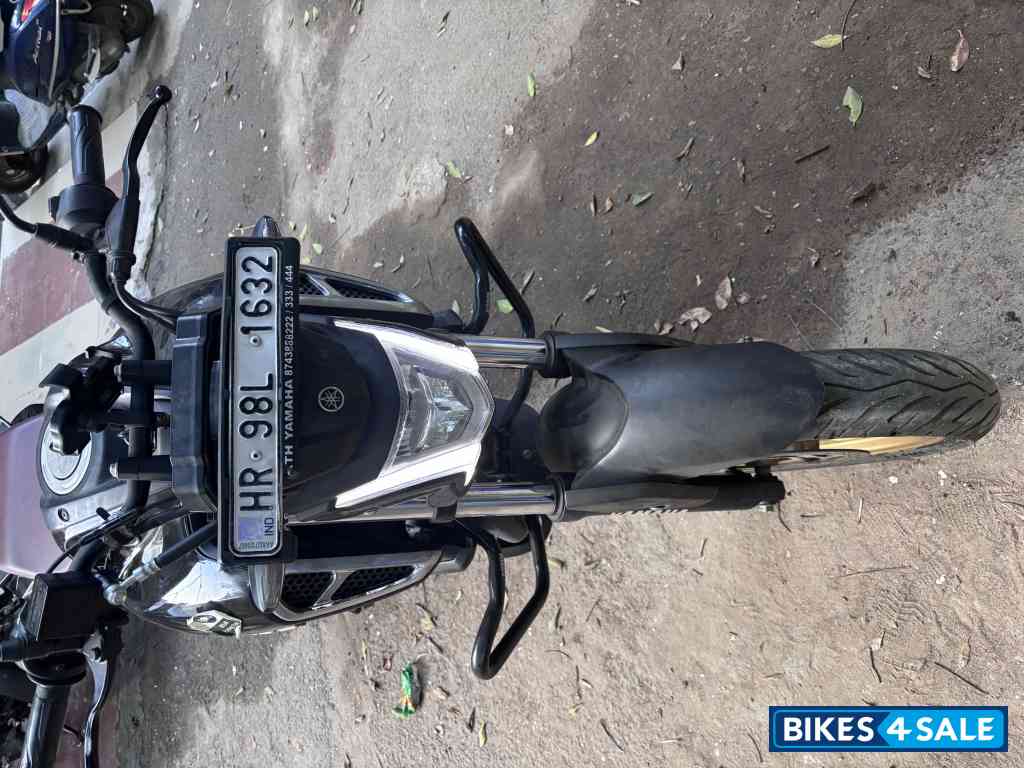 Yamaha FZ-S FI Ver 4.0