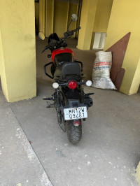 Royal Enfield Hunter 350 Metro