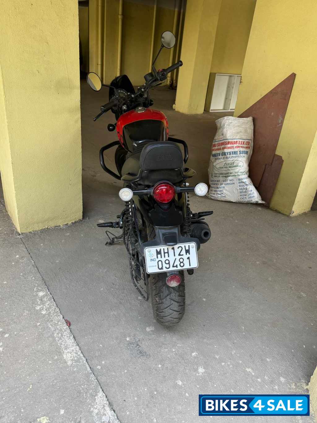 Royal Enfield Hunter 350 Metro