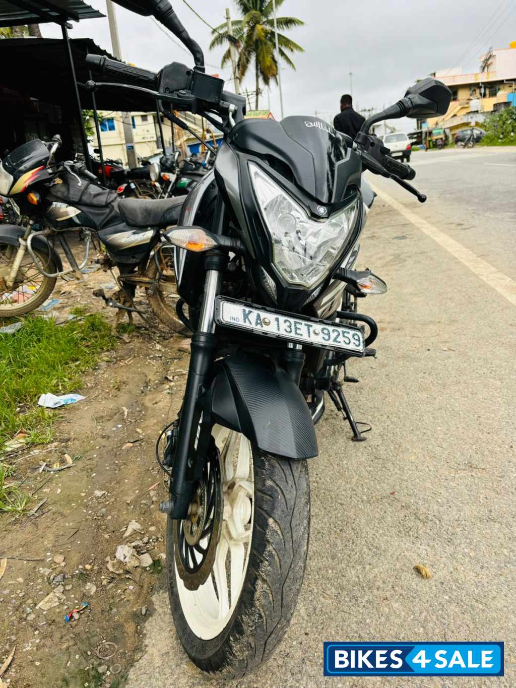 Pewter Grey Bajaj Pulsar NS 200 BS6