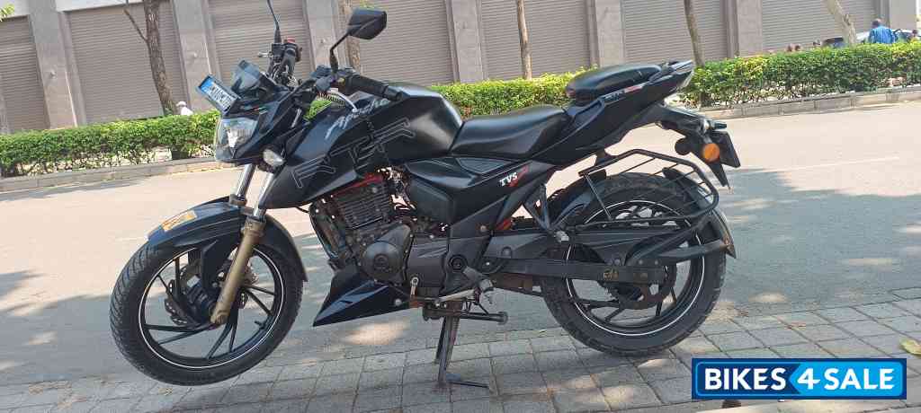 TVS Apache RTR 200 4V
