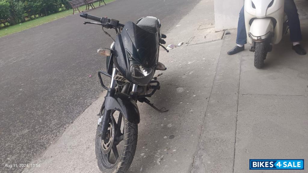 Black Bajaj Pulsar 180