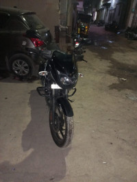 Bajaj Pulsar 125 Carbon Fibre Disc Single Seat