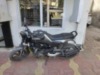 Husqvarna Svartpilen 250