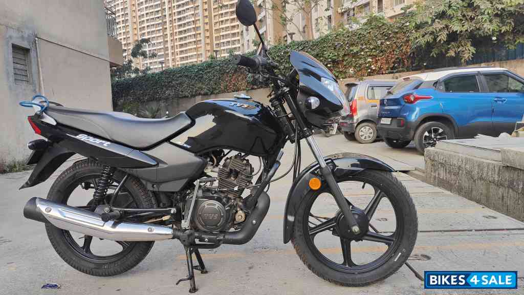 Black TVS Sport BS6