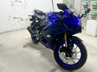 Yamaha R15 V4
