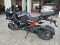Black KTM RC 200 2024