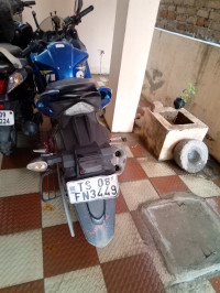 Blue Suzuki Gixxer SF