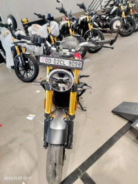 Carnival Red Triumph Speed 400