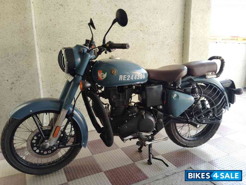 Blue Royal Enfield Classic Signals Airborne Blue