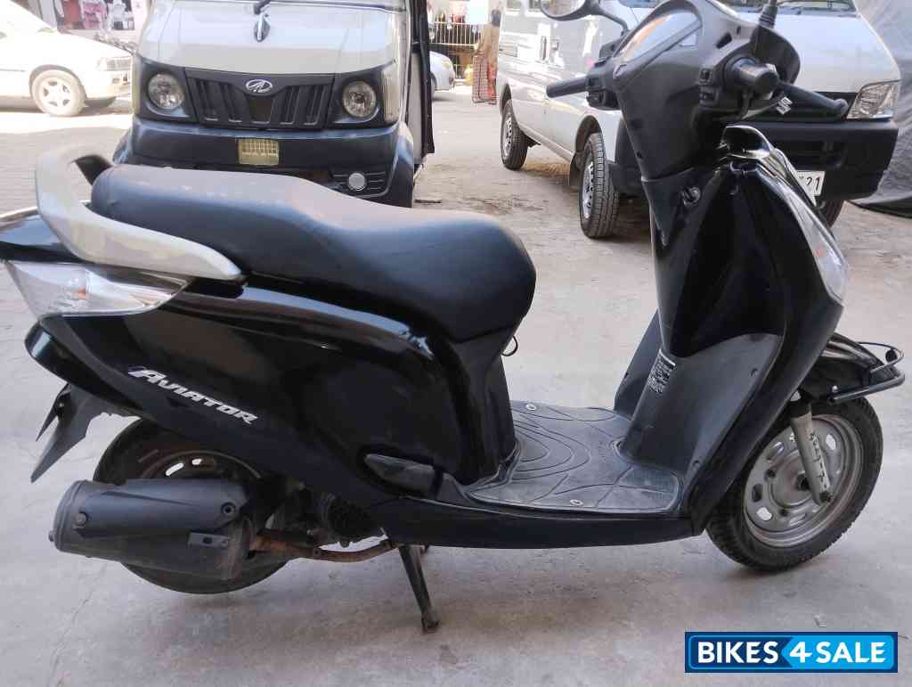 Black Ebony Colour Honda Aviator