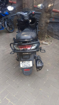 Suzuki Burgman Street