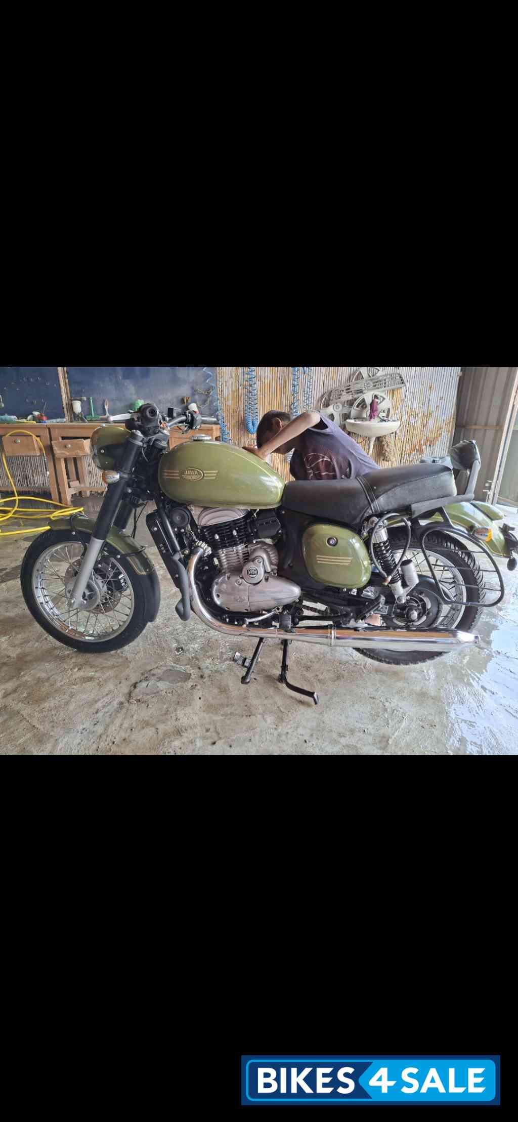 Jawa forty two