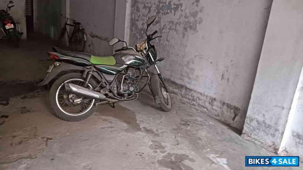 Bajaj Discover 100 DTS-Si