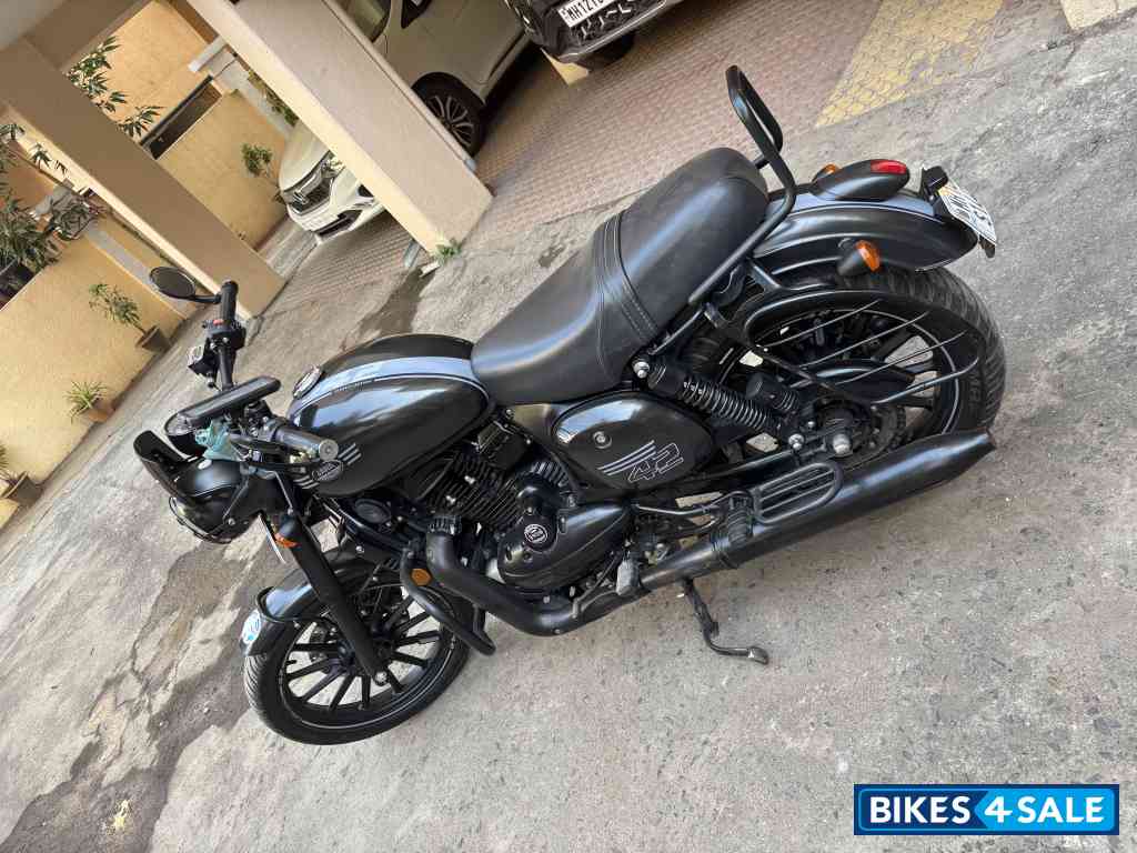 Black Jawa 42 Dual Channel ABS AllStar Black Black Jawa 42 Dual Channel ABS AllStar Black