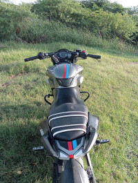 Bajaj Pulsar 200 NS