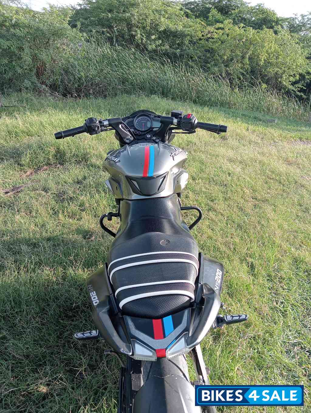 Bajaj Pulsar 200 NS