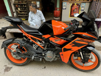 KTM RC 200 2022
