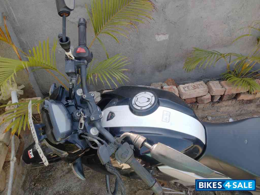 TVS Apache RTR 160 4V