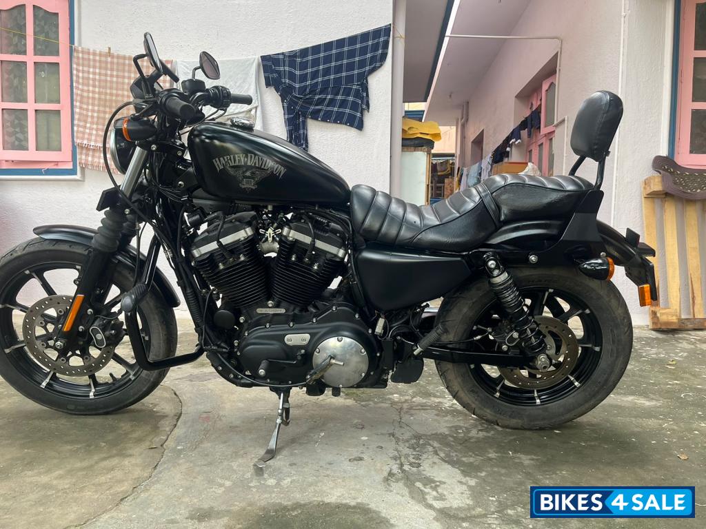 Harley Davidson Iron 883